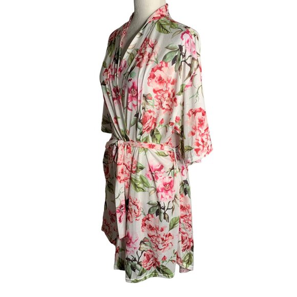 Show Me Your Mumu Short Brie Robe One Size White Floral Tie Belt Short Sleeve - Picture 3 of 6